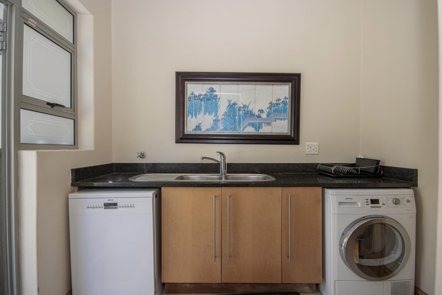 4 Bedroom Property for Sale in Sunset Beach Western Cape